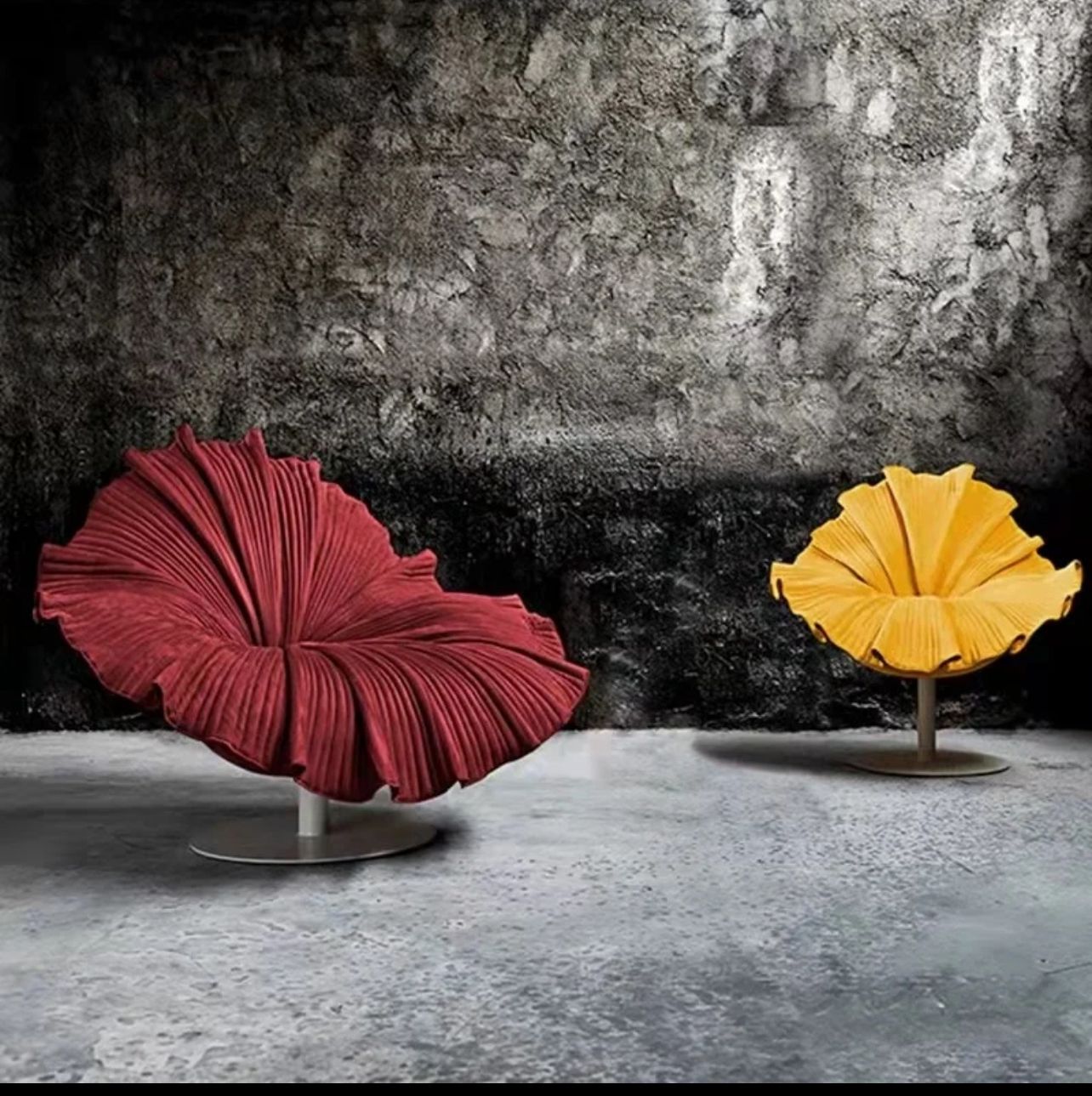 Petal Velvet Lounge Chair