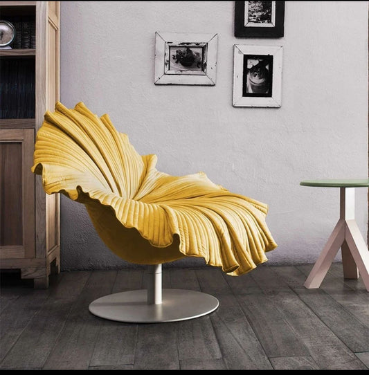 Petal Velvet Lounge Chair